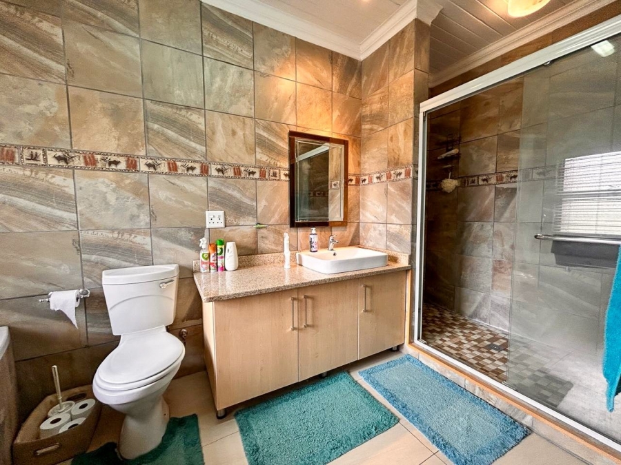 3 Bedroom Property for Sale in Vaal de Grace Golf Estate Free State